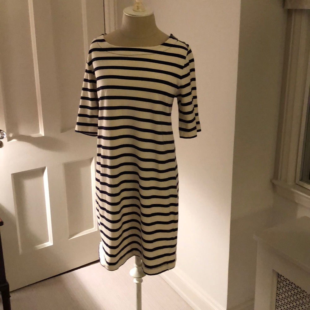 Boatneck navy striped dress